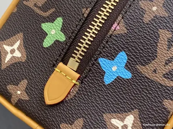 FS CHEAP VUITTON LOUIS KIT LOCKER bag-23*13*12CM DOPP 0707